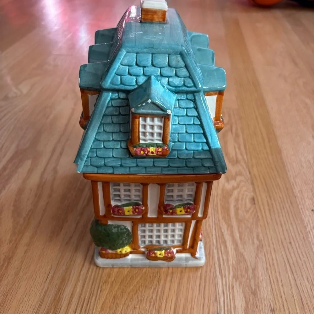 Vintage Sherwood Bakery House Cookie Jar Ceramic Cottage Kitschy Cottage